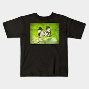 Heliconius Butterflies Mating Kids T-Shirt